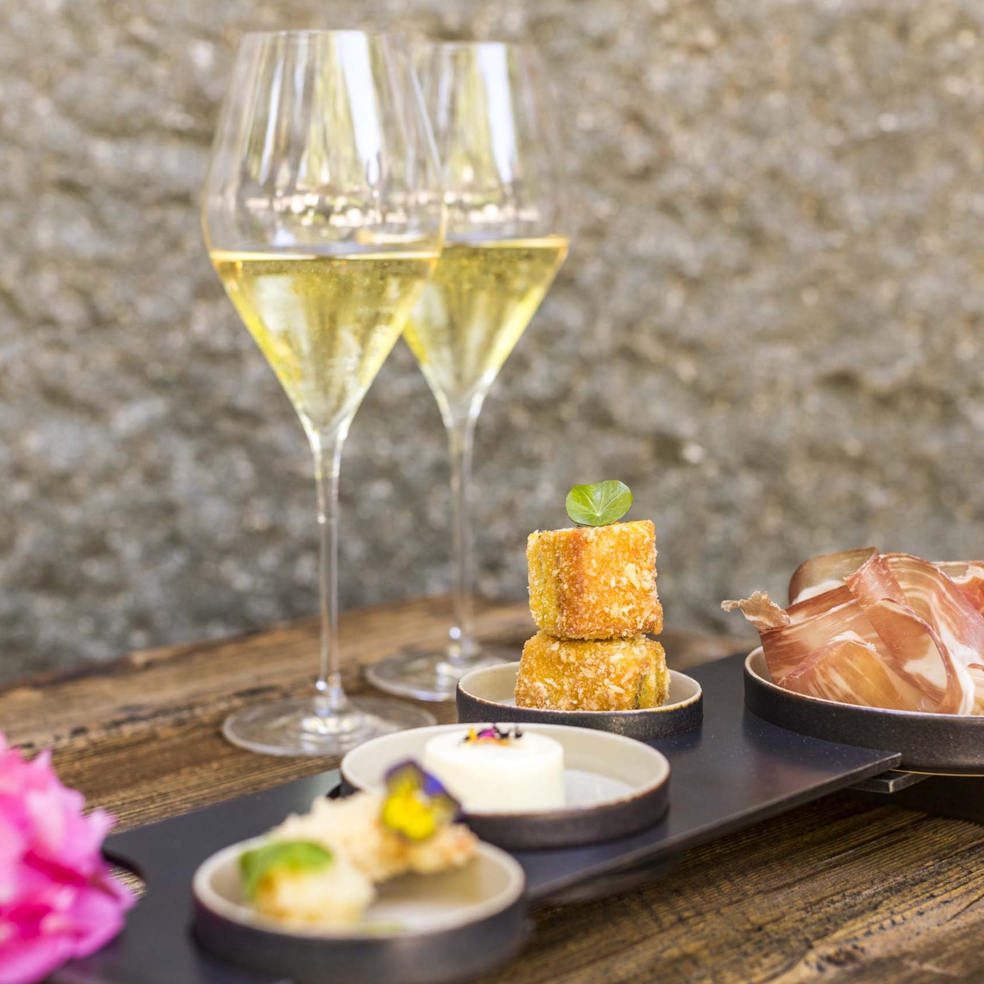 Wine hotel in South Tyrol with SomVino restaurant